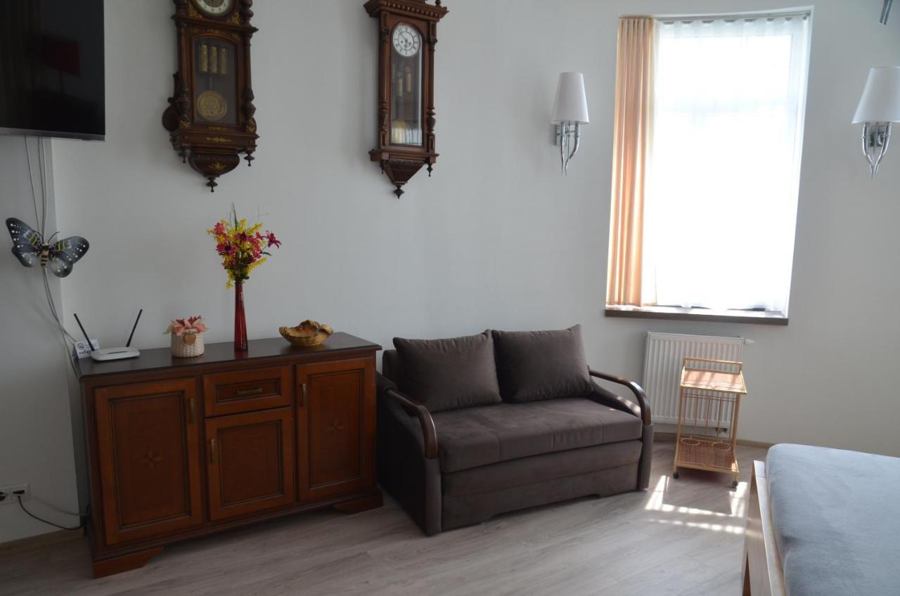 Apartman Ostry Vrsok V Starom Smokovci Appartement Vysoké Tatry Buitenkant foto